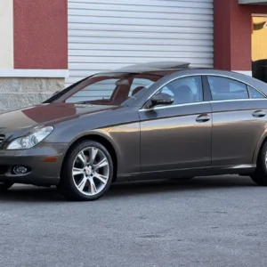 2006 Mercedes-Benz CLS500 Launch Edition