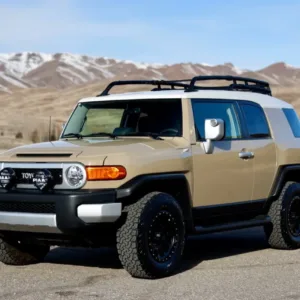 1,300-Mile 2014 Toyota FJ Cruiser