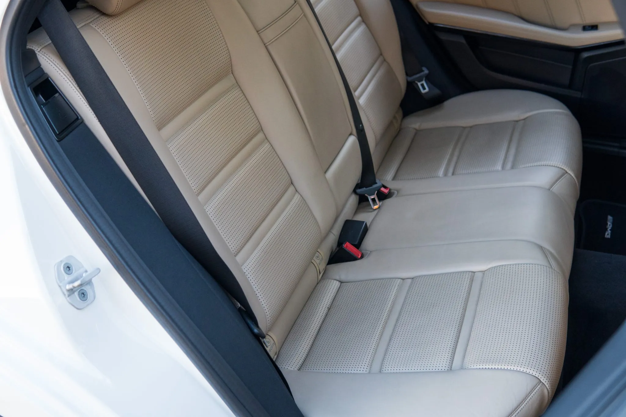 2016_mercedes-amg_e63-s-4m