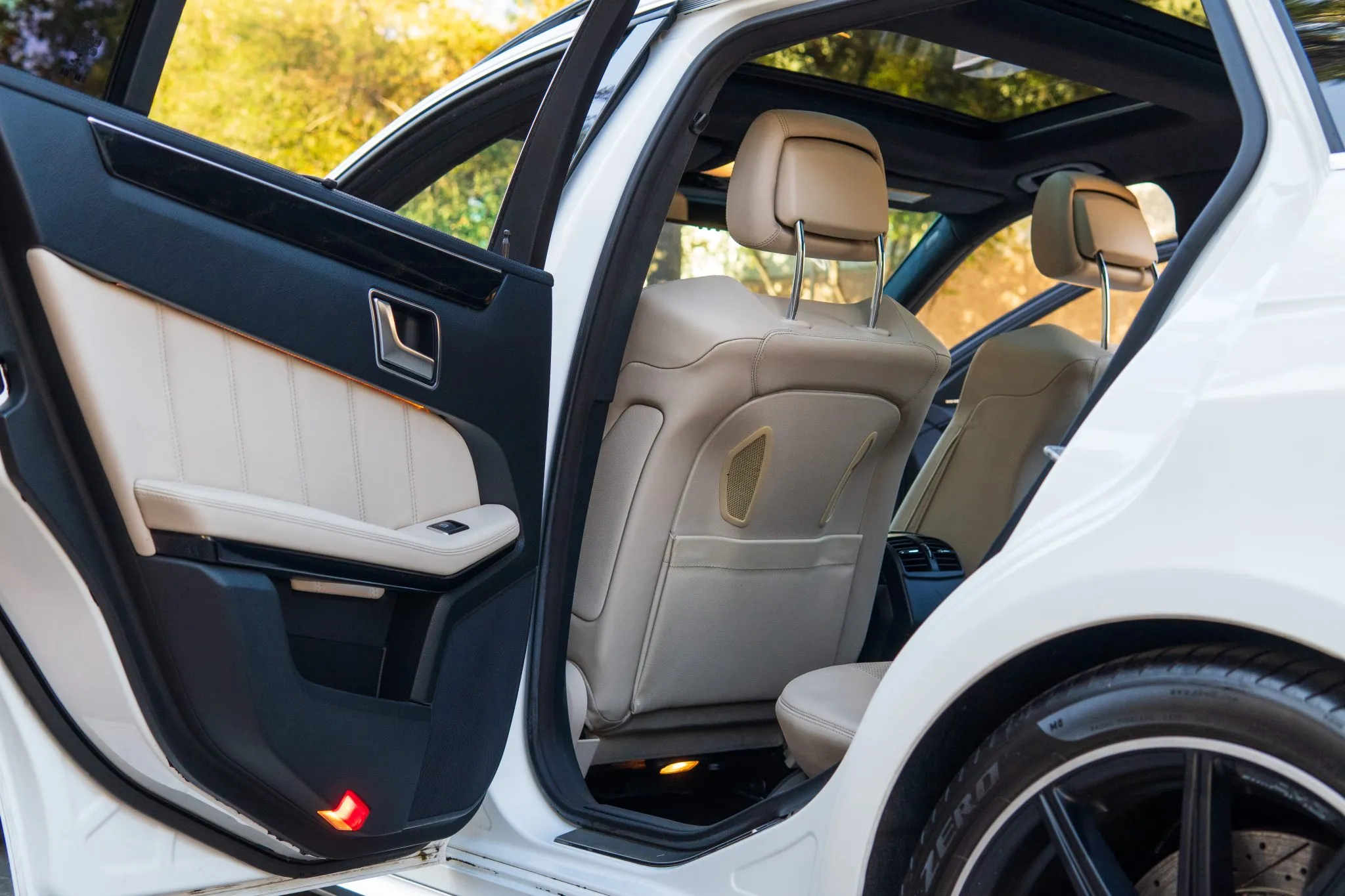 2016_mercedes-amg_e63-s-4matic-wagon_2016_m