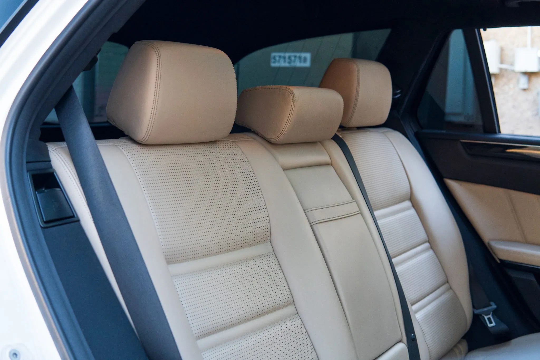 2016_mercedes-amg_e63-s-4matic-wagon_2016_mercedes