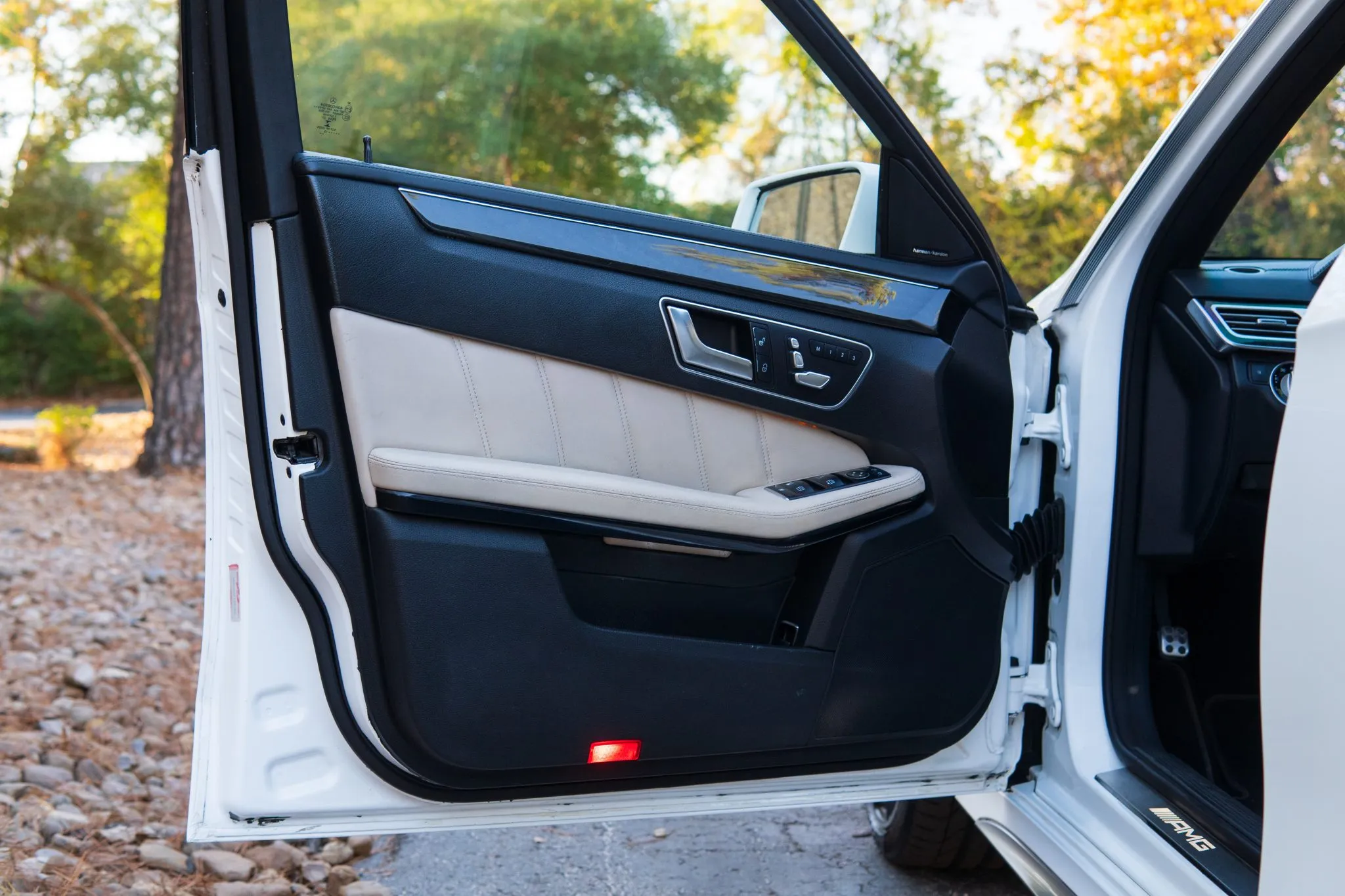 2016_mercedes-benz_e63-s-amg-wagon_VH_2630-61183-scaled-GC6DZ2