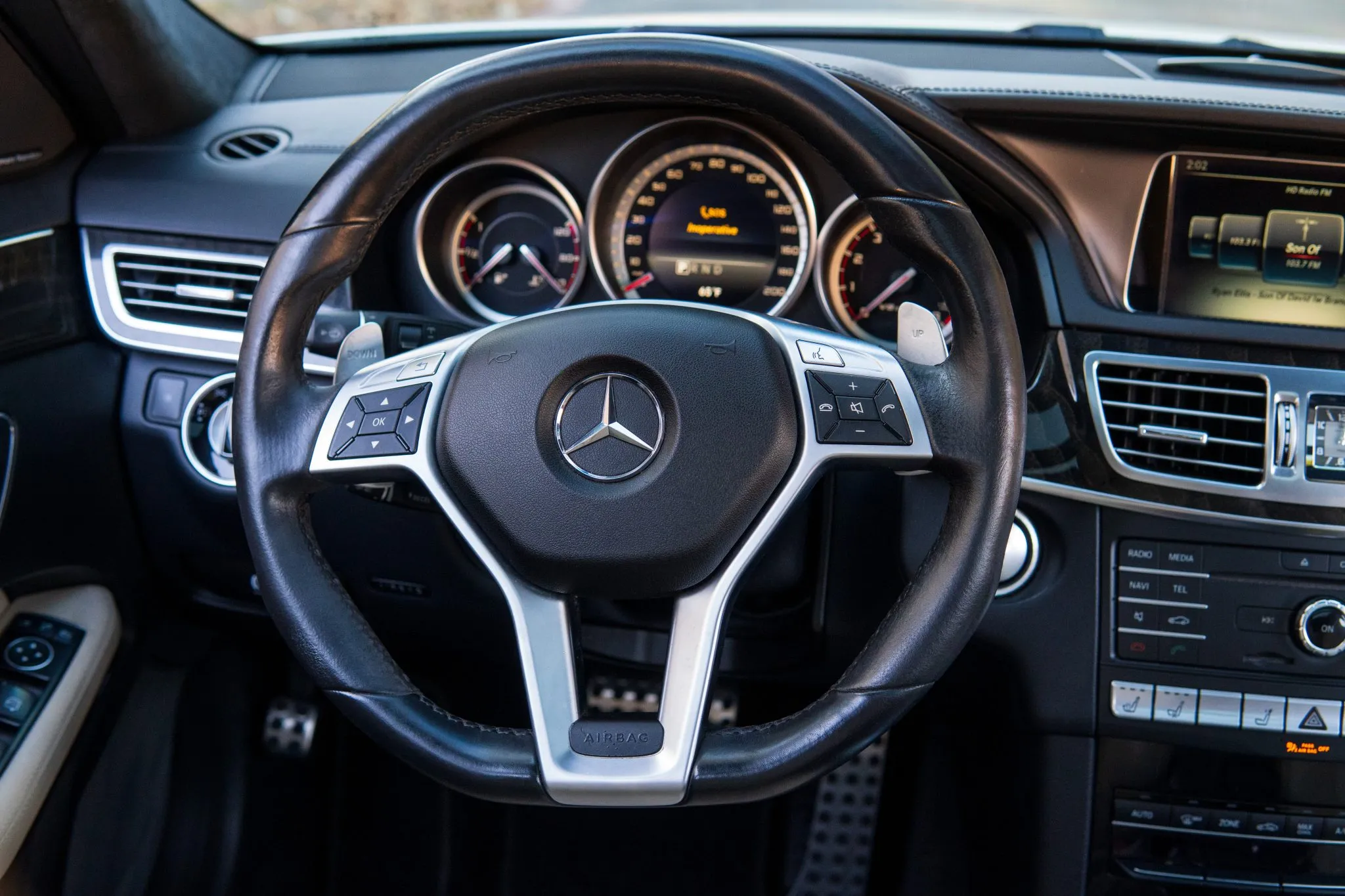2016_mercedes-benz_e63-s-amg-wagon_VH_2716-61499-scaled-90eB4K