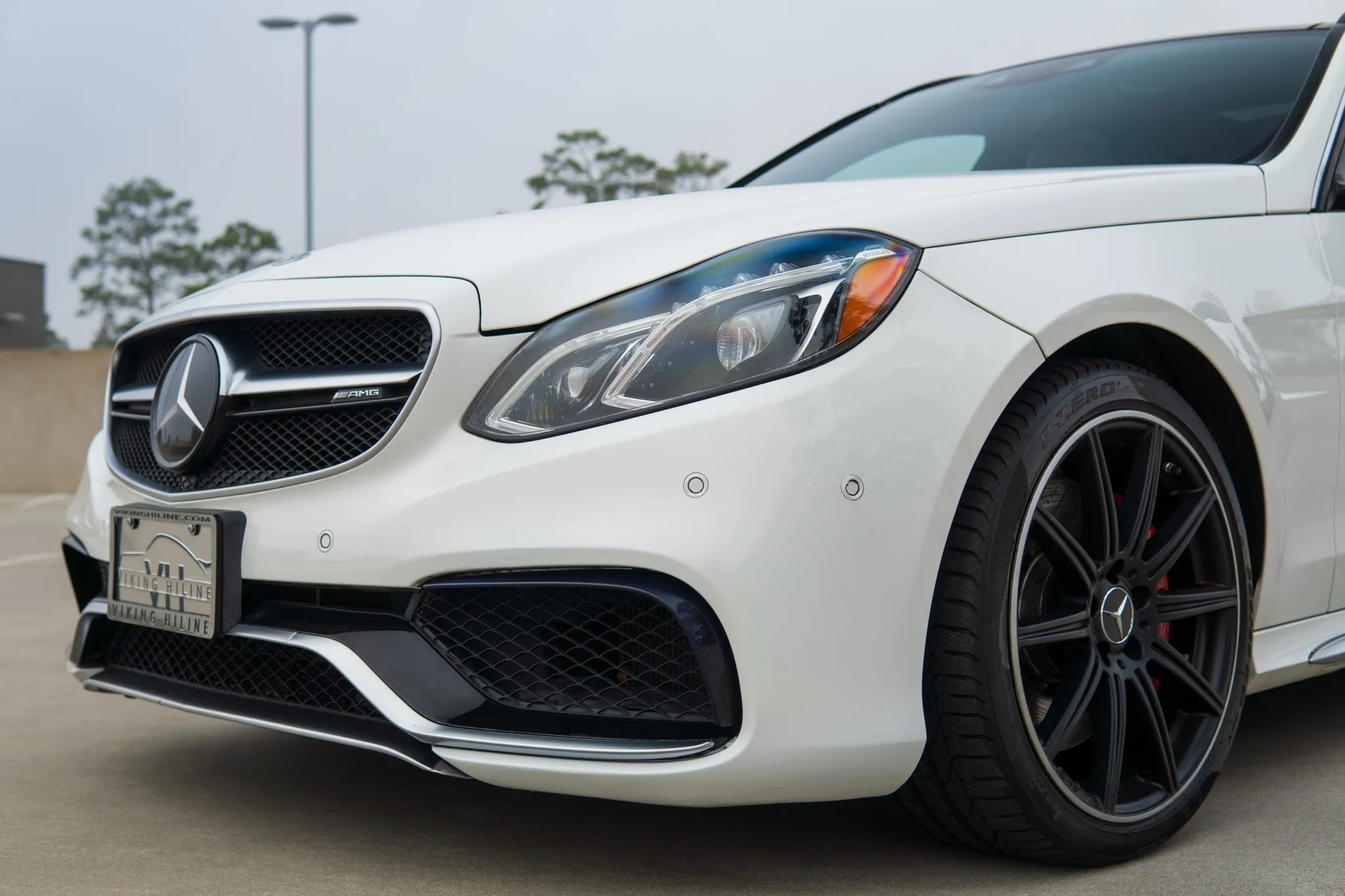 2016_mercedes-benz_e63-s-amg-wagon_VH_2823-60761-scaled-QobjCm