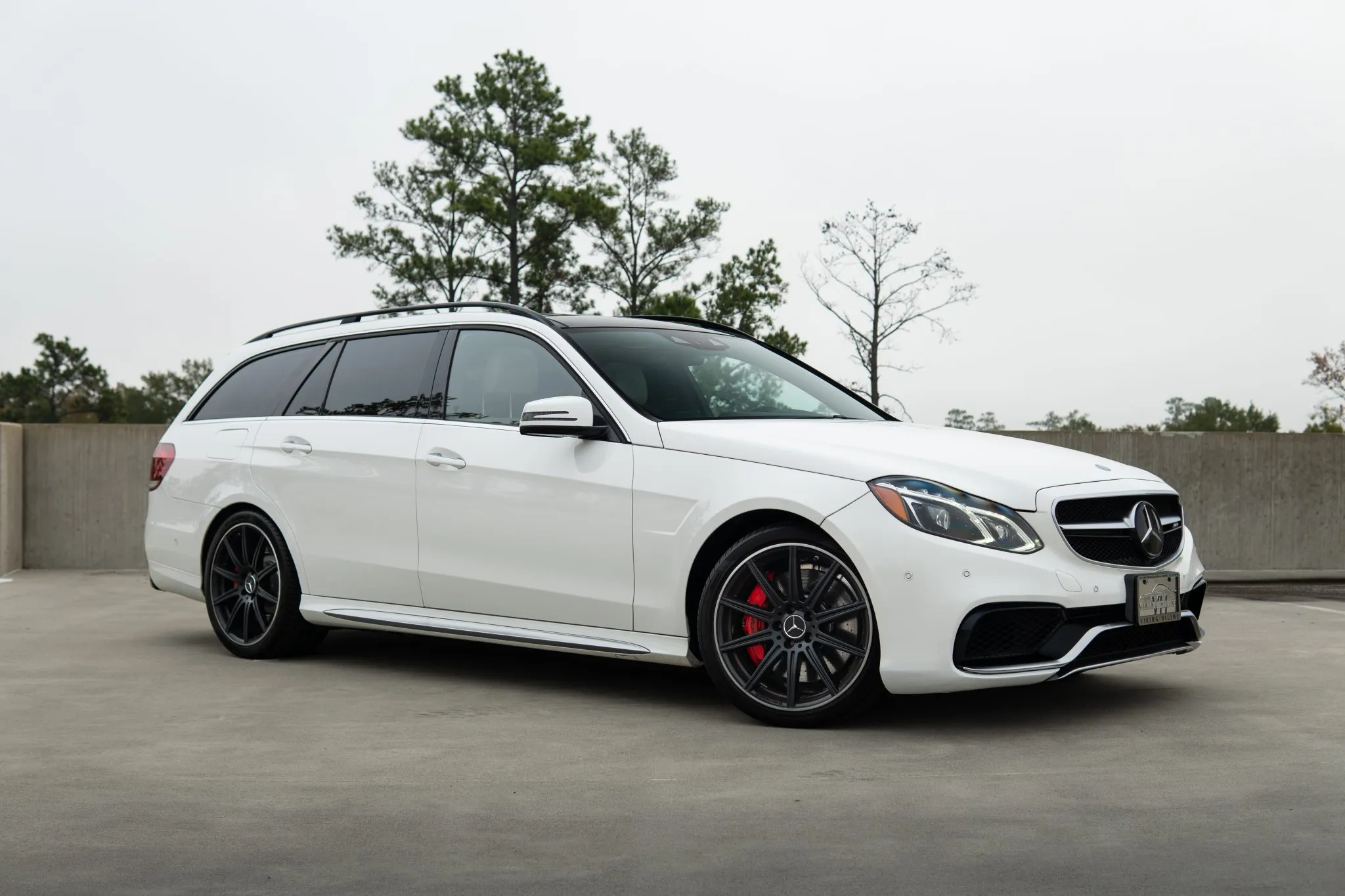 2016_mercedes-benz_e63-s-amg-wagon_VH_2909-61090-scaled-mi1ZCO